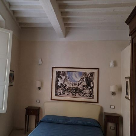 Relais Dei Mercanti B&B And Suites Pisa Exterior photo
