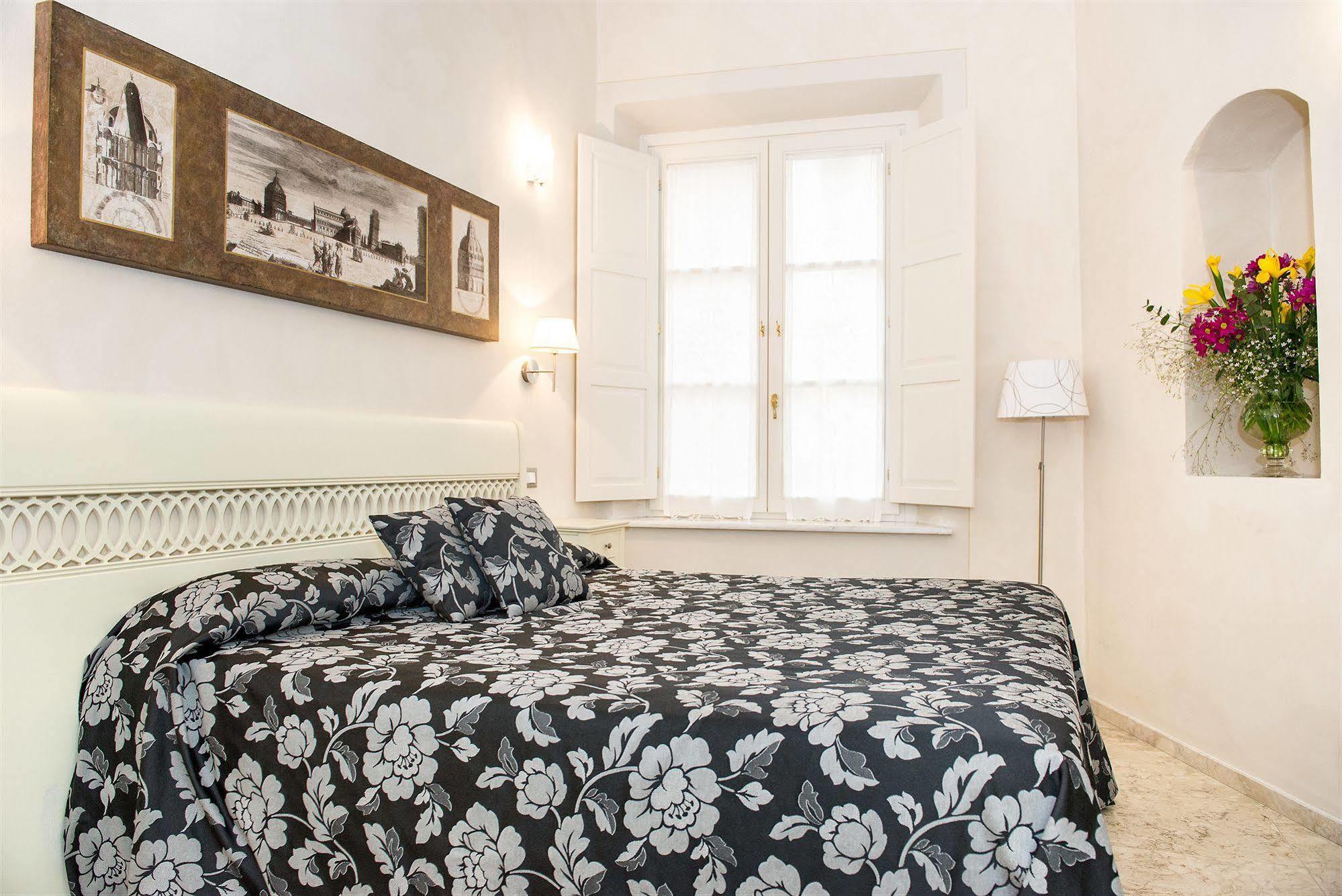 Relais Dei Mercanti B&B And Suites Pisa Exterior photo