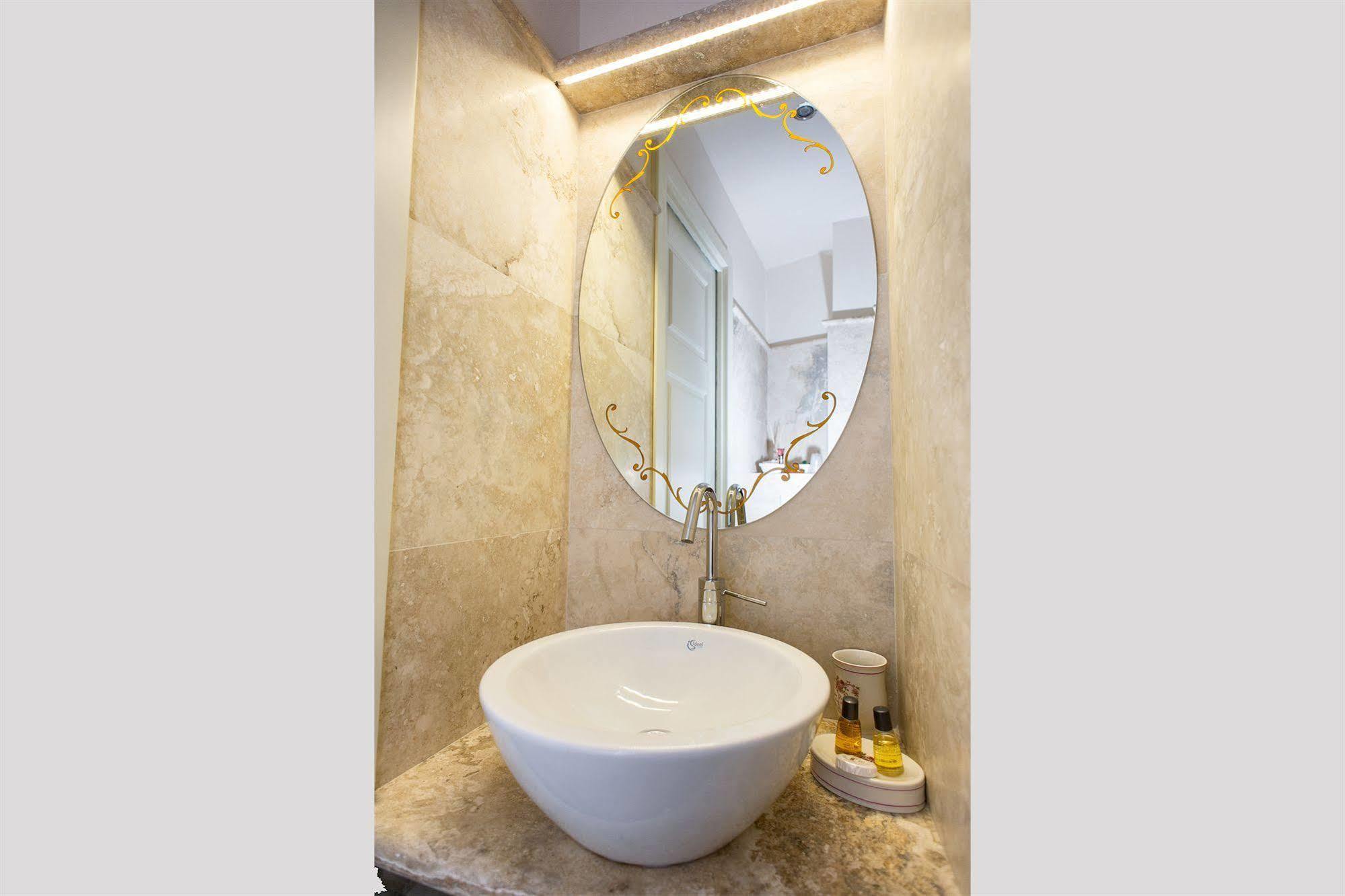 Relais Dei Mercanti B&B And Suites Pisa Exterior photo